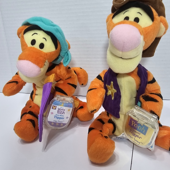 Lot Of 2 Tigger Plush Toy Set - Orange and Brown - Picture 7 of 11